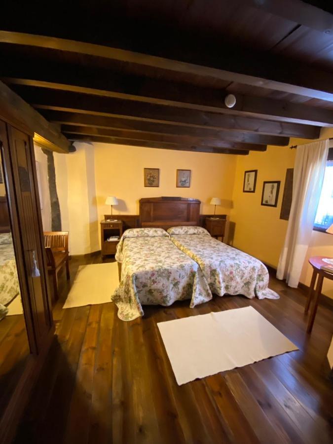 Casa Rural Dos Reales San Cristobal de Boedo エクステリア 写真
