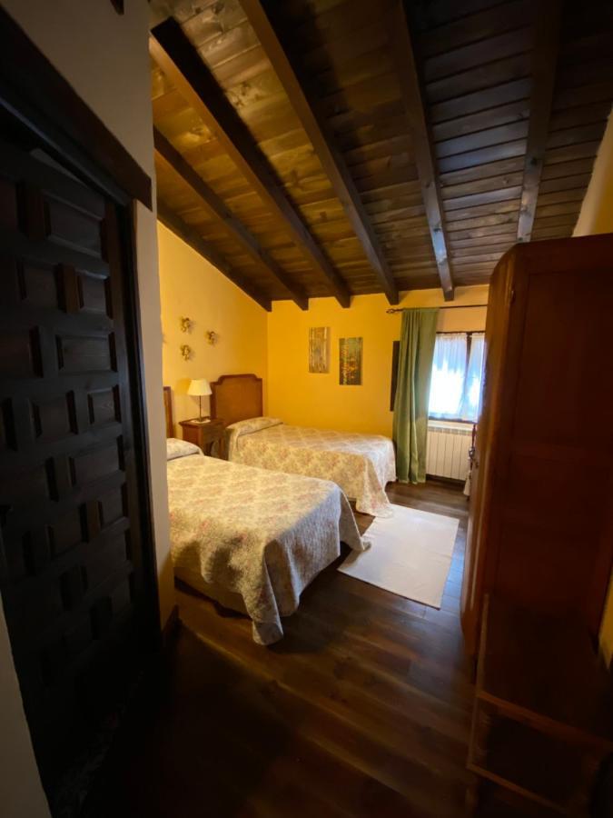 Casa Rural Dos Reales San Cristobal de Boedo エクステリア 写真