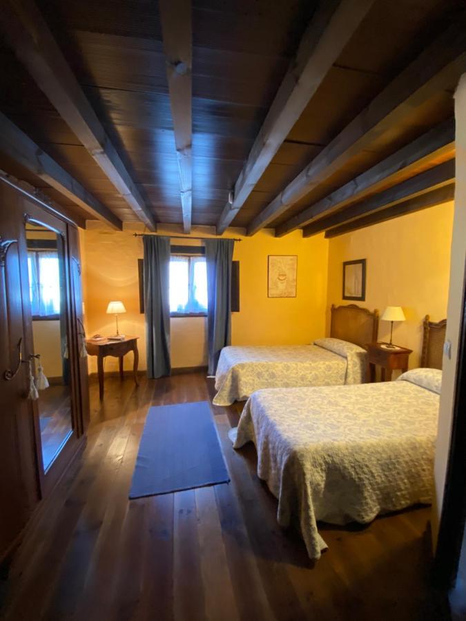 Casa Rural Dos Reales San Cristobal de Boedo エクステリア 写真