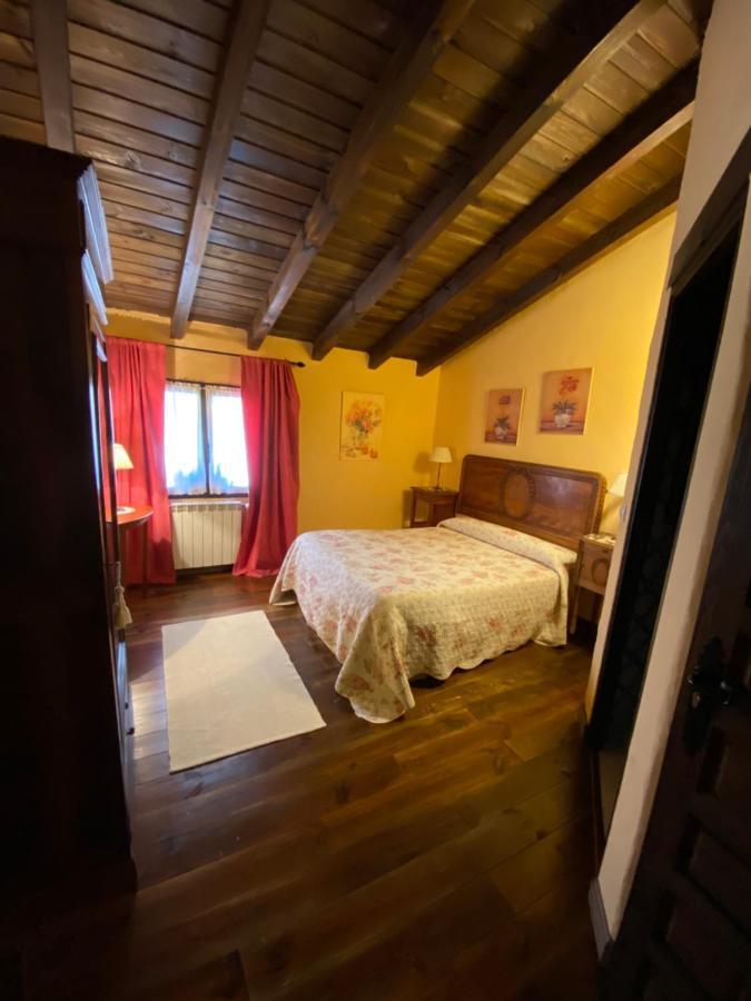 Casa Rural Dos Reales San Cristobal de Boedo エクステリア 写真