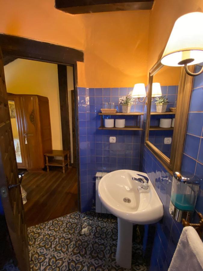 Casa Rural Dos Reales San Cristobal de Boedo エクステリア 写真